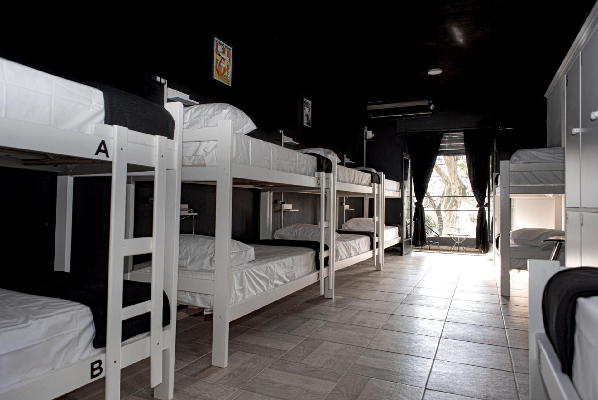 Ph Palermo Hostel บัวโนสไอเรส ภายนอก รูปภาพ